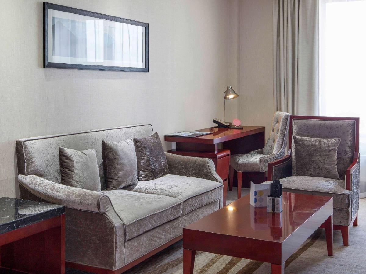 Novotel Oelan-bator Buitenkant foto