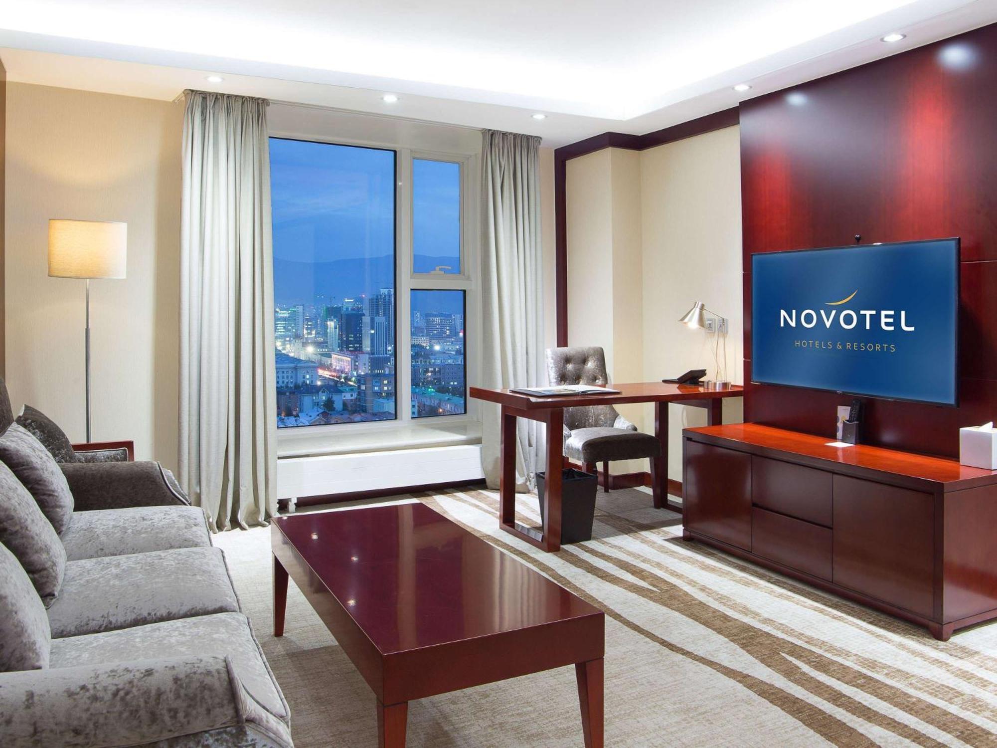 Novotel Oelan-bator Buitenkant foto